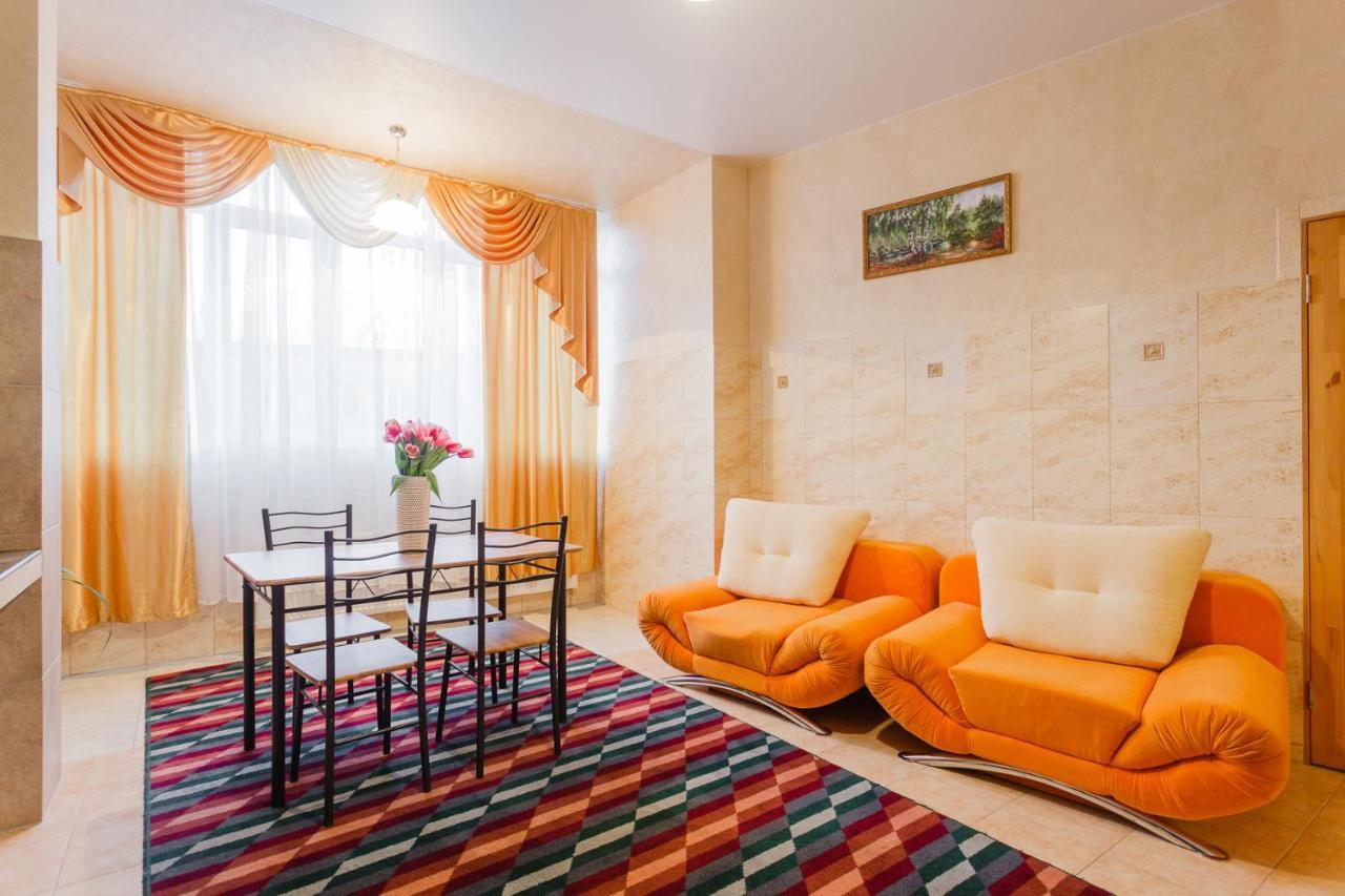 Pechersk House Kiev Rum bild